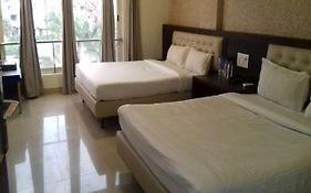Hotel Mittal Avenue